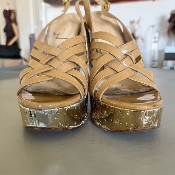 YSL Idole Gold Wedge Platform Patent Leather Nude Sandals - Picture 9 of 11